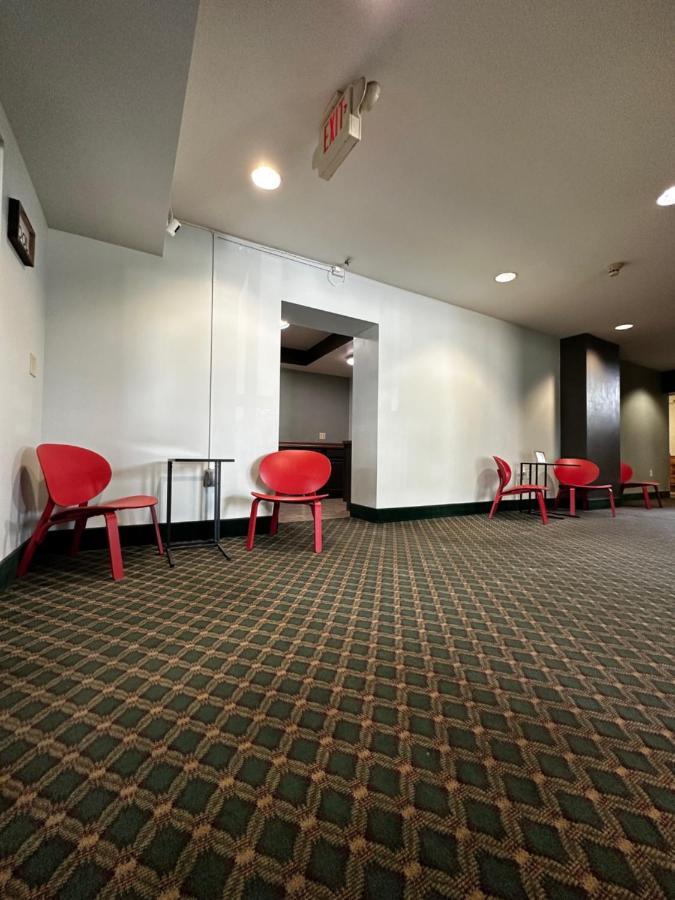 Valued Stay Aloha MadisonMadison  Kültér fotó