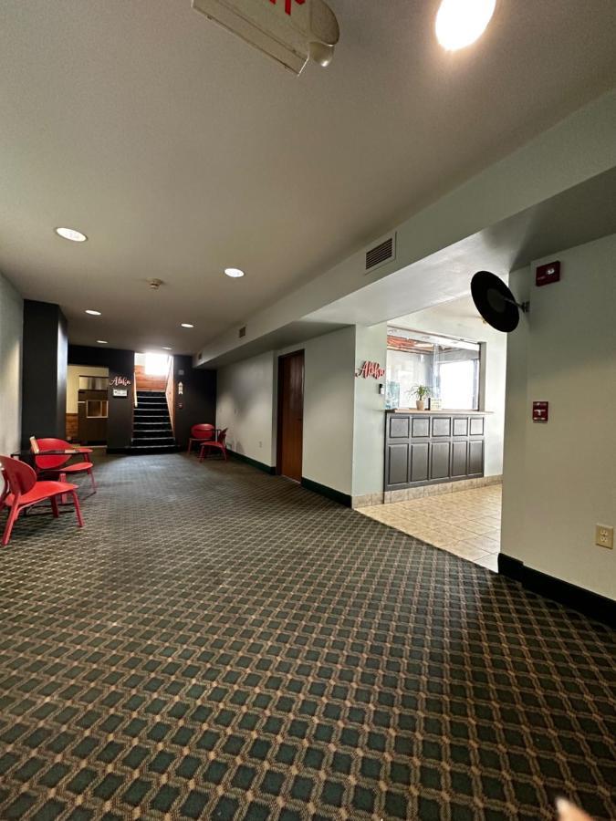 Valued Stay Aloha MadisonMadison  Kültér fotó