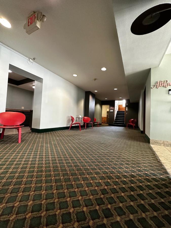 Valued Stay Aloha MadisonMadison  Kültér fotó
