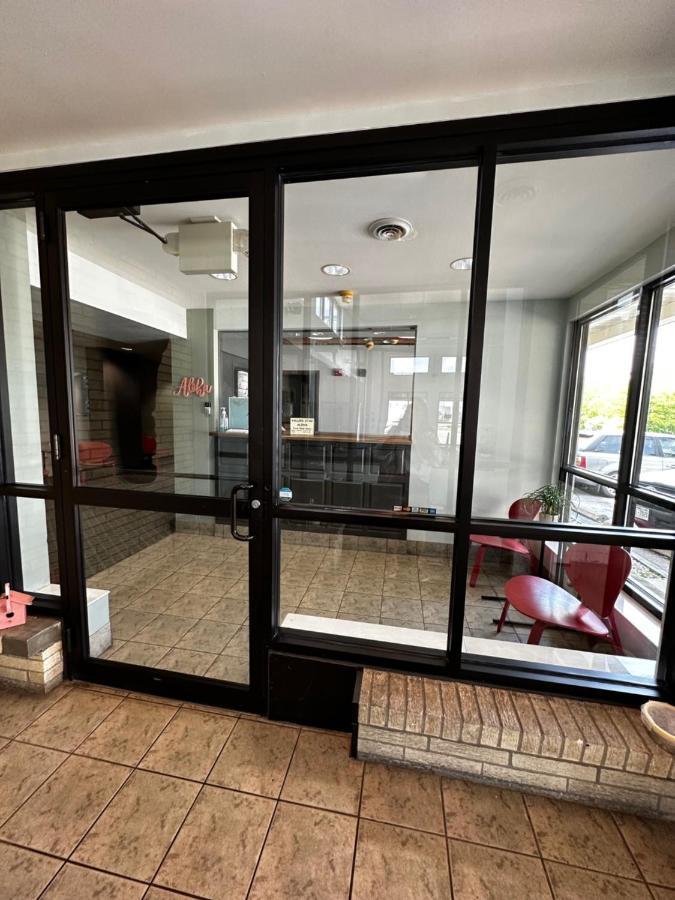 Valued Stay Aloha MadisonMadison  Kültér fotó