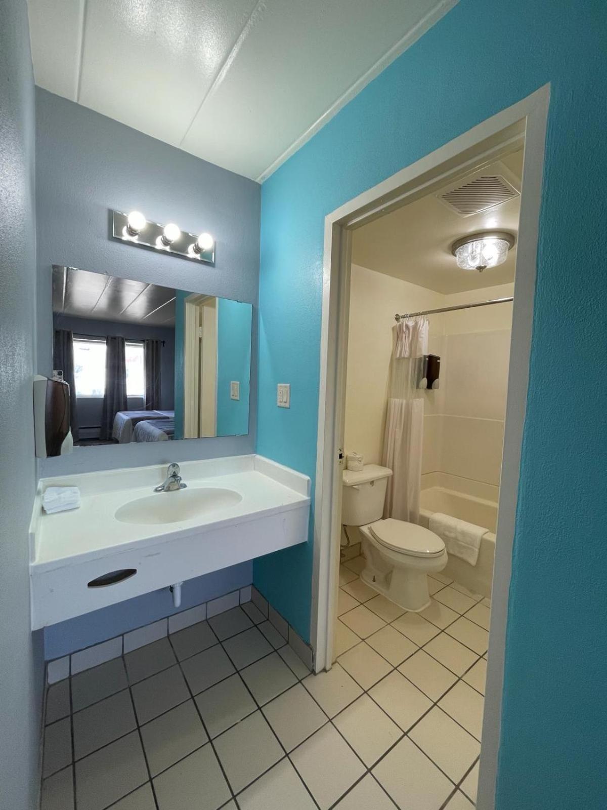 Valued Stay Aloha MadisonMadison  Kültér fotó